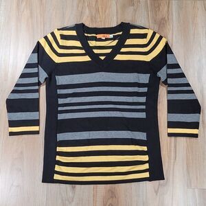💜One A Yellow & Black Stripe Vneck Sweater Large